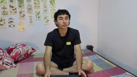 patri_ck_villa online show from 04-17-26, 04:32