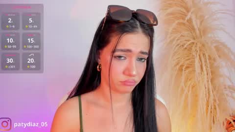 Snapshot of patricia69fox chatting on 02-17-25, 11:31 Paty online show from 02-17-25, 11:31