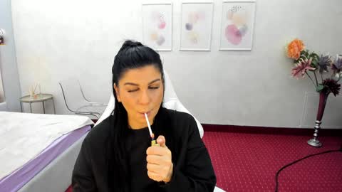 Patricia online show from 12-30-24, 05:48