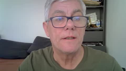 Snapshot of patrick5275 chatting on 12-30-24, 09:59 patrick5275 online show from 12-30-24, 09:59