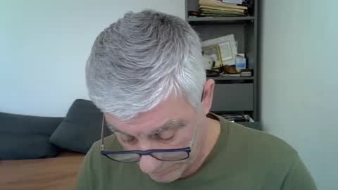 Snapshot of patrick5275 chatting on 12-30-24, 01:58 patrick5275 online show from 12-30-24, 01:58