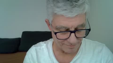 Snapshot of patrick5275 chatting on 01-09-25, 03:12 patrick5275 online show from 01-09-25, 03:12