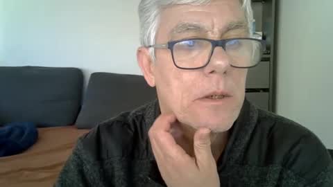 Snapshot of patrick5275 chatting on 02-04-25, 09:38 patrick5275 online show from 02-04-25, 09:38