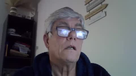 Snapshot of patrick5275 chatting on 03-01-25, 09:37 patrick5275 online show from 03-01-25, 09:37
