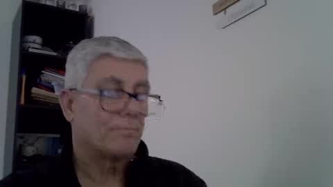 Snapshot of patrick5275 chatting on 03-05-25, 05:08 patrick5275 online show from 03-05-25, 05:08