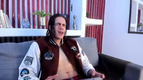 Patrick online show from 03-07-25, 04:02