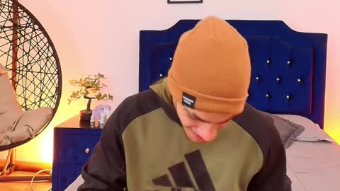 Patrick online show from 10-15-25, 04:12