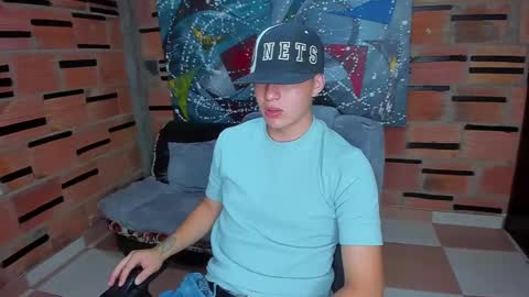 .... online show from 02-03-25, 07:52