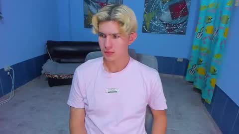 .... online show from 11-16-25, 06:57