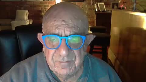 Snapshot of patvac chatting on 06-05-26, 03:29 patvac online show from 06-05-26, 03:29