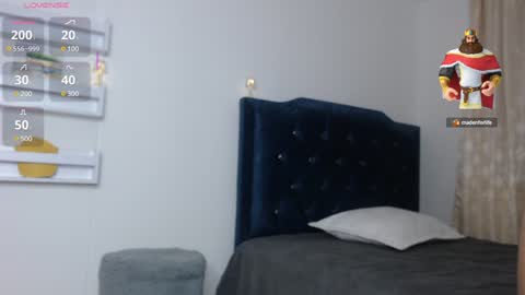 Snapshot of pau_heart chatting on 01-30-25, 01:11 Paulina online show from 01-30-25, 01:11