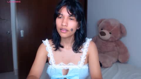 Snapshot of pau_heart chatting on 10-26-25, 10:54 Paulina online show from 10-26-25, 10:54