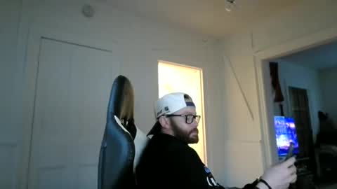 shy online show from 05-10-26, 10:09