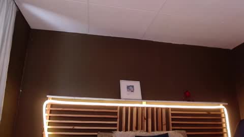 Snapshot of paul_evanss chatting on 11-09-25, 03:54 Paul online show from 11-09-25, 03:54