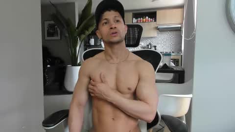 Snapshot of paul_reyborg chatting on 09-14-25, 02:49 Paul online show from 09-14-25, 02:49