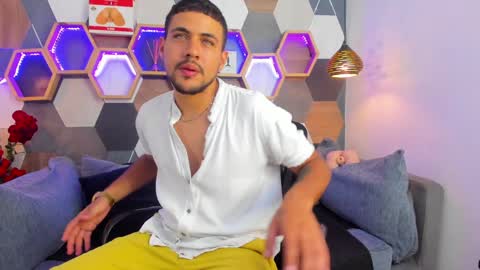 Paul Rivera online show from 02-01-25, 01:02