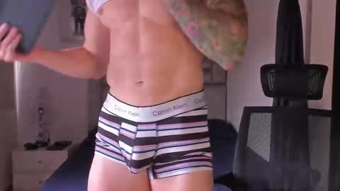 PAUL ROGER online show from 09-29-25, 04:56