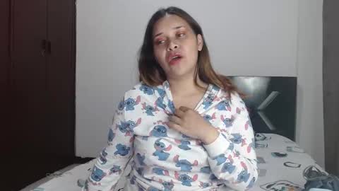 PAULA online show from 10-04-25, 03:26