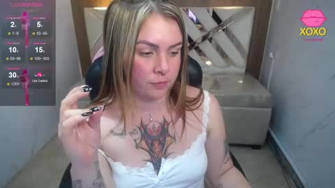 Paula online show from 03-25-26, 03:07