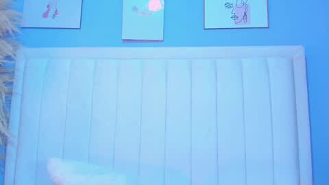 Snapshot of paula_brown18 chatting on 02-26-25, 10:53 Pau online show from 02-26-25, 10:53