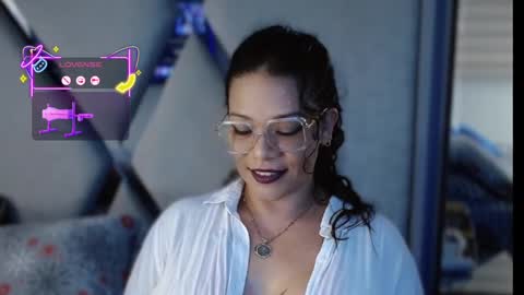 Snapshot of paula_daniela1 chatting on 11-02-25, 09:39 Paula online show from 11-02-25, 09:39