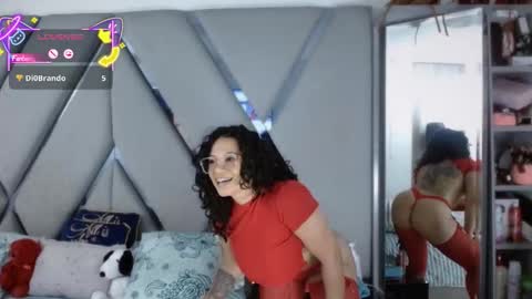 Snapshot of paula_daniela1 chatting on 11-24-25, 09:14 Paula online show from 11-24-25, 09:14