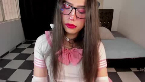 Snapshot of paula_kawaiifu chatting on 12-06-24, 05:11 CALL ME PAULA  online show from 12-06-24, 05:11