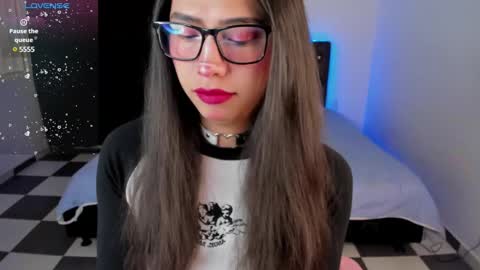 Snapshot of paula_kawaiifu chatting on 01-09-25, 02:07 CALL ME PAULA  online show from 01-09-25, 02:07