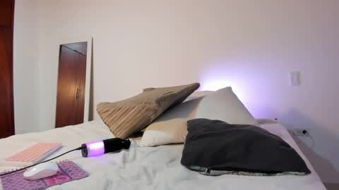 Paula perez - online show from 12-10-24, 11:30