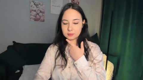 Snapshot of paulaguidroz chatting on 10-20-25, 09:32 Aurora online show from 10-20-25, 09:32