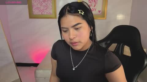 Live 800am 200pm COLOMBIAN HOUR online show from 03-24-26, 02:22