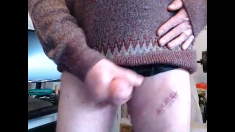 paulie120464 online show from 12-09-24, 02:49