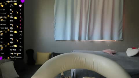 Snapshot of paulina_afrodita chatting on 05-05-26, 04:04 MEGANLovense is active Private is OpenAnd my Fav thing is Squirt On ur Face and make ur dick happy. online show from 05-05-26, 04:04