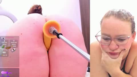 Paulina Davis  online show from 02-04-25, 06:36