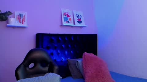 Snapshot of paulina_lopezz chatting on 10-03-25, 03:14 PAULINA online show from 10-03-25, 03:14