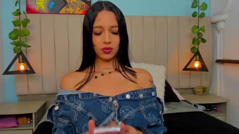 Snapshot of paulina_lopezz chatting on 10-09-25, 09:02 PAULINA online show from 10-09-25, 09:02