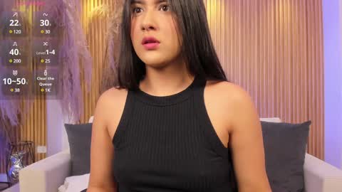 Paulina  online show from 01-17-25, 10:44