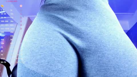 Paulina  online show from 10-23-25, 08:07