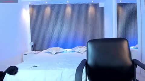 Paulina  online show from 01-17-26, 12:10