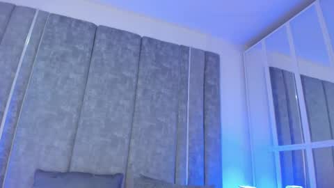 Paulina online show from 03-10-25, 03:41