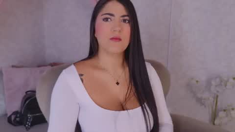 Snapshot of paulinaduarte_ chatting on 06-13-26, 11:52 Paulina online show from 06-13-26, 11:52