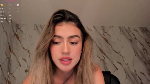 Paulina Santos  online show from 03-04-25, 10:27