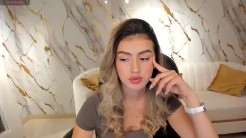 Paulina Santos  online show from 03-07-25, 07:05