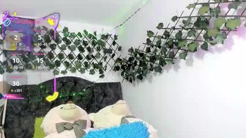 Paulina online show from 10-14-25, 03:29