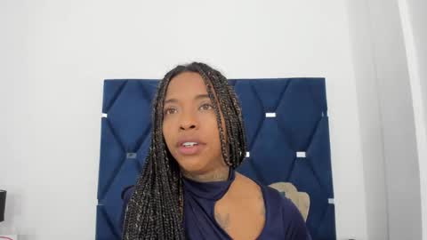 Pauline online show from 10-17-25, 02:37