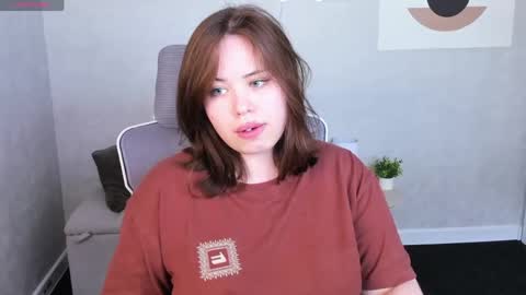 Erica online show from 05-07-26, 09:25
