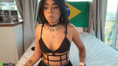 Snapshot of paulinne_clark chatting on 03-06-26, 07:43 paulinne_clark online show from 03-06-26, 07:43