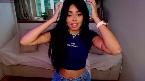 Snapshot of paulinne_clark chatting on 03-12-26, 07:42 paulinne_clark online show from 03-12-26, 07:42