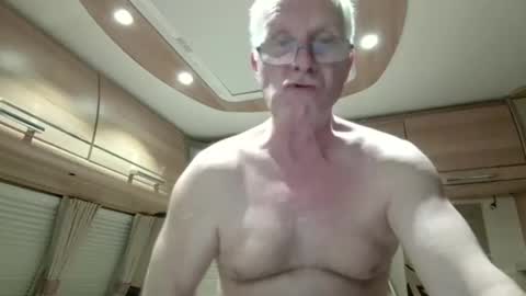 Hi Im Paul online show from 03-10-25, 12:07