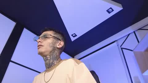 Paulo online show from 03-25-26, 05:24